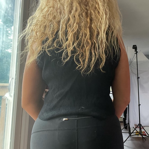 KALI Size S/M Black Cropped Vest Top - Picture 3 of 5